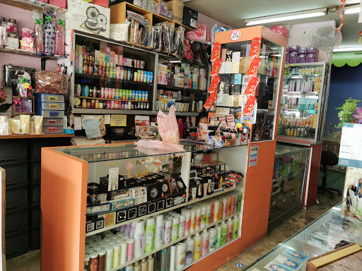 Gold Star Photo studio@Avon Spn