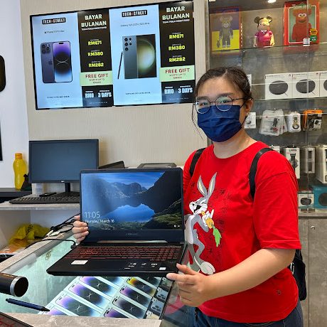 TECHSTREET QUEENSBAY MALL (BUY | SELL | TRADE | REPAIR) 1 techstreet queensbay mall buy sell trade repair
